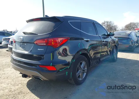 2017 Hyundai Santa Fe Sport 2.4L z USA, uszkodzony, nr VIN 5XYZU3LB4HG462240